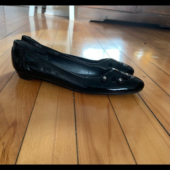 Mr Seymour’s 8.5M Designer Patent Leather Cut Out Studded Black Ballet Flats - Picture 2 of 5